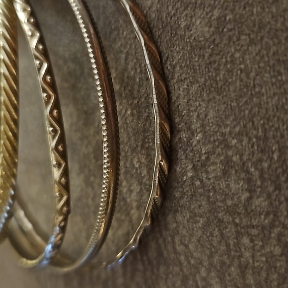 3/$20 Set of Four Textured Bangle Bracelets - Picture 3 of 6